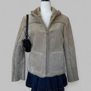 Stormtech Cream Suede Leather Faux Fur Lined Jacket!